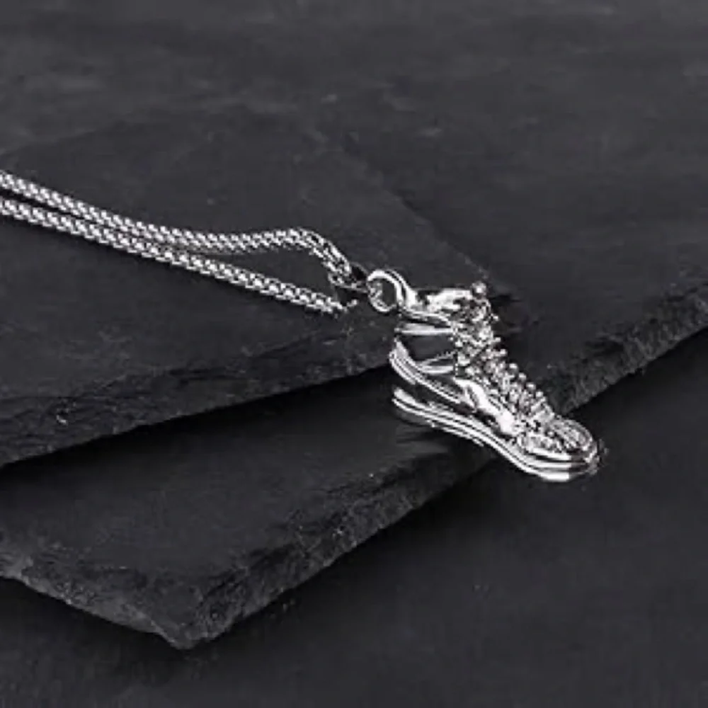 Air Jordan 1 Nike Silver Tone 3D Sneaker Pendant Necklace Hip Hop Streetwear